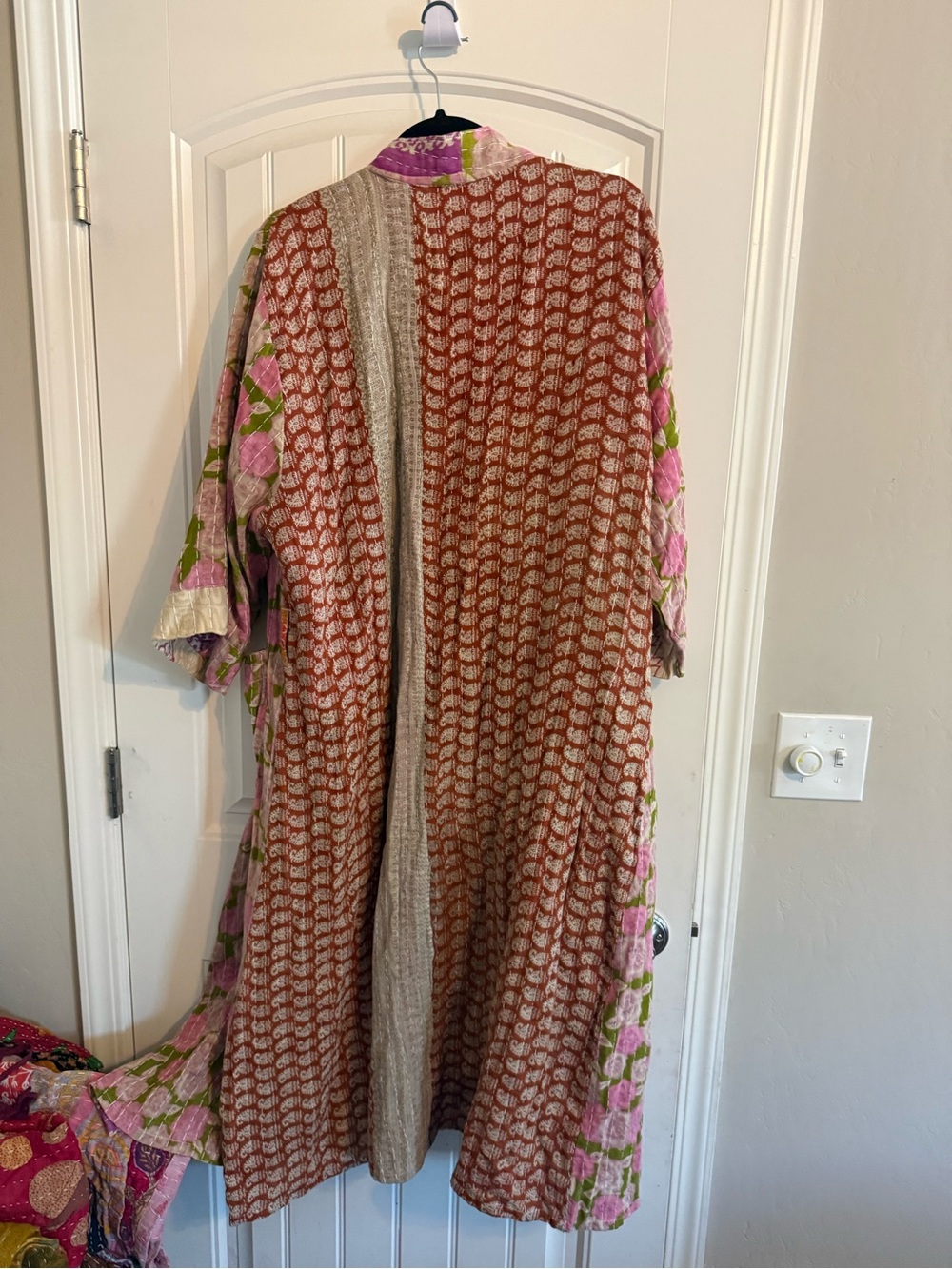 Kantha robe - Picture 2 of 2